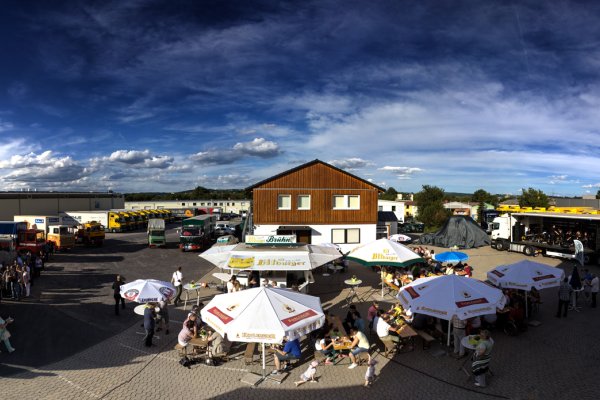 Firmengebäude der HTT Hartmann GmbH