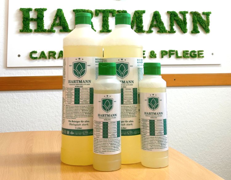 Bio-Reiniger vor Moosbild